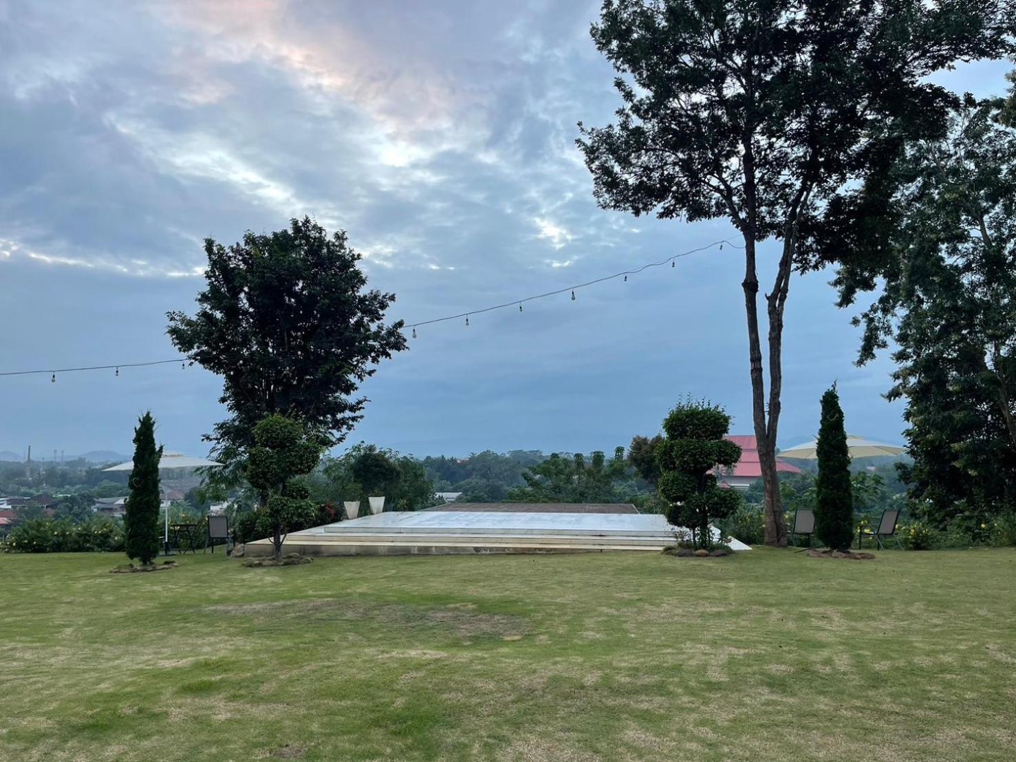 River Valley Resort แอทน่าน Exterior foto