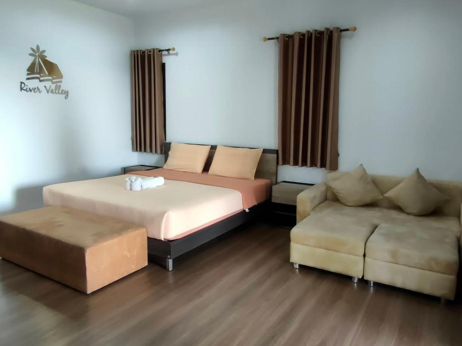 River Valley Resort แอทน่าน Exterior foto
